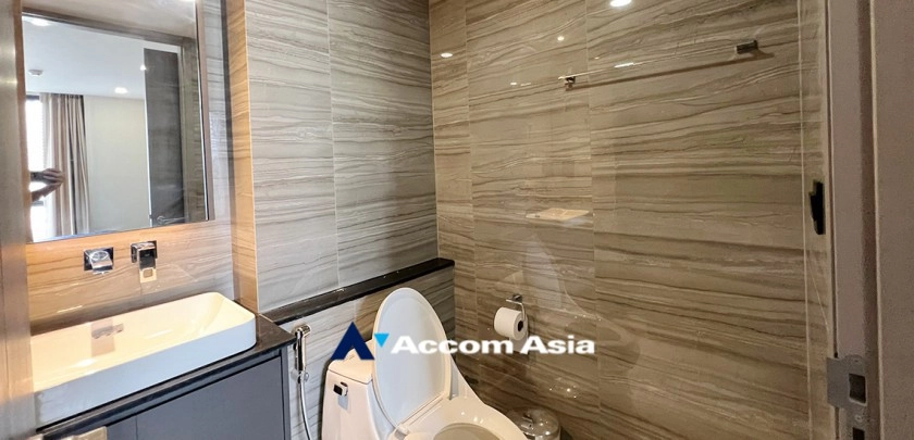 12  2 br Condominium For Rent in Ploenchit ,Bangkok BTS Ratchadamri - MRT Silom at Klass Sarasin-Rajdamri AA29798