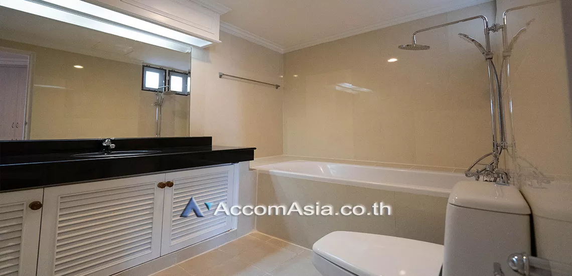 11  4 br Apartment For Rent in Sukhumvit ,Bangkok BTS Thong Lo at Homely atmosphere AA29815