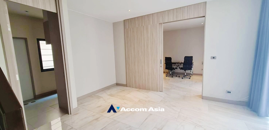 11  4 br House for rent and sale in Sukhumvit ,Bangkok BTS Thong Lo at Quarter Thonglor AA29818