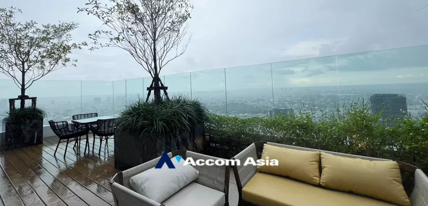 29  3 br Condominium For Sale in Sukhumvit ,Bangkok BTS On Nut at Ramada Plaza Residence AA29820