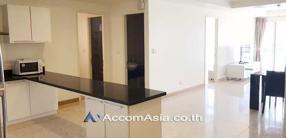 unit 2 Bedrooms  Condominium For Rent in Sukhumvit, Bangkok  near BTS Ekkamai (AA29842)