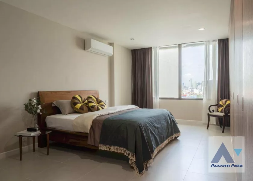 7  3 br Condominium For Rent in Charoennakorn ,Bangkok BTS Krung Thon Buri at River House AA29844