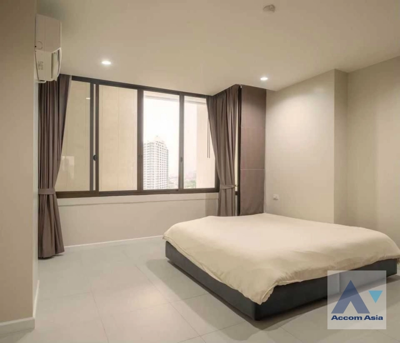 9  3 br Condominium For Rent in Charoen Nakhon ,Bangkok BTS Krung Thon Buri at River House AA29844