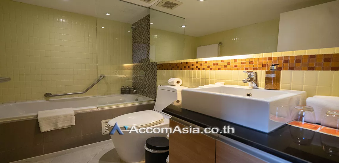 9  3 br Apartment For Rent in Silom ,Bangkok BTS Sala Daeng - MRT Silom at Suite For Family AA29847