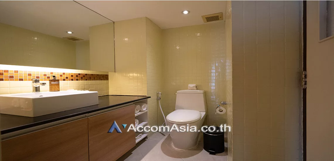 10  3 br Apartment For Rent in Silom ,Bangkok BTS Sala Daeng - MRT Silom at Suite For Family AA29847