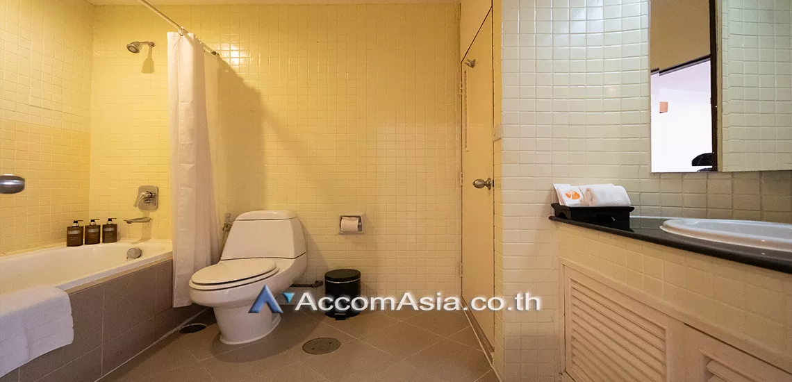 10  1 br Apartment For Rent in Silom ,Bangkok BTS Sala Daeng - MRT Silom at Suite For Family AA29861