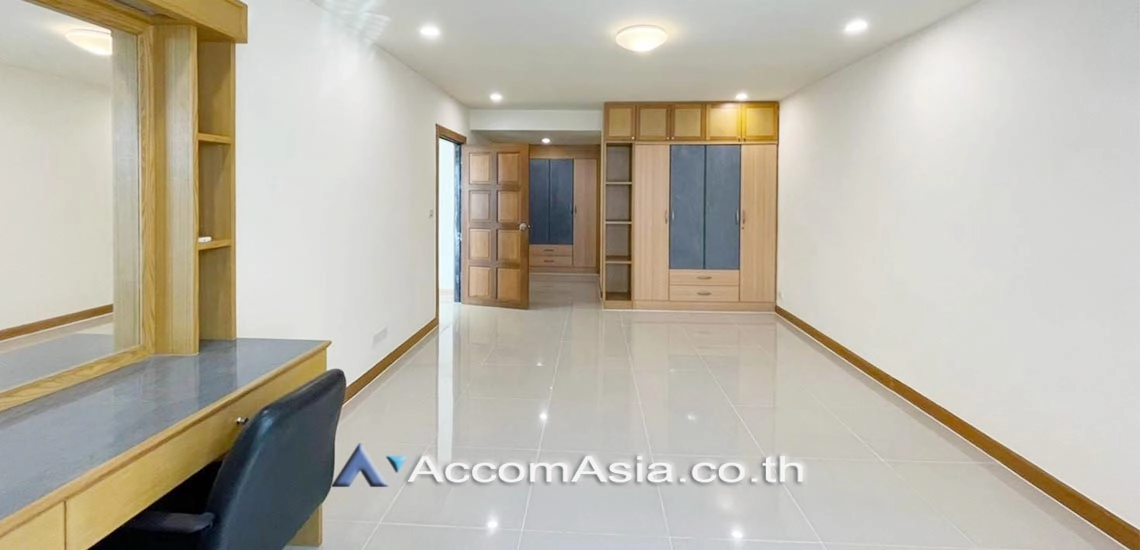 1  3 br Condominium For Rent in Sukhumvit ,Bangkok BTS Phrom Phong at Royal Castle AA29874