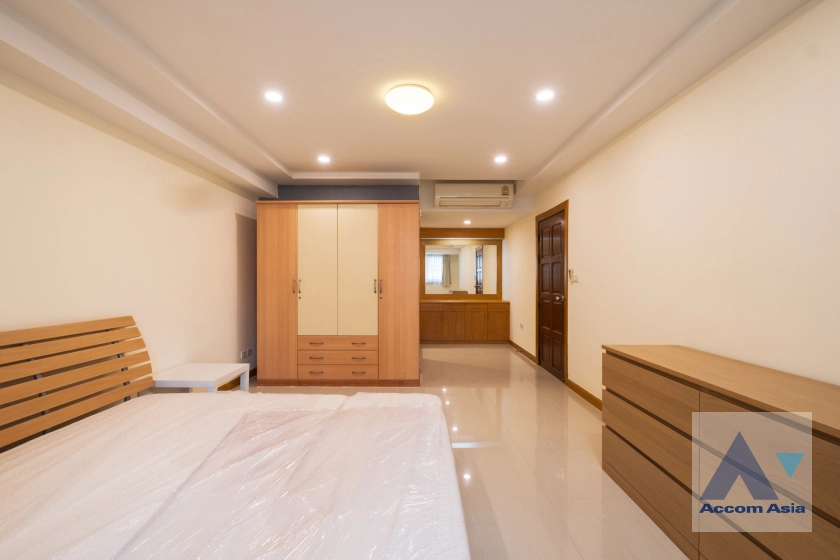 14  4 br Condominium For Rent in Sukhumvit ,Bangkok BTS Phrom Phong at Royal Castle Sukhumvit 39 AA29874