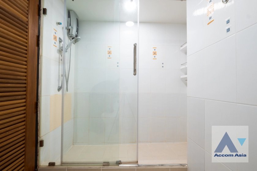 17  4 br Condominium For Rent in Sukhumvit ,Bangkok BTS Phrom Phong at Royal Castle Sukhumvit 39 AA29874