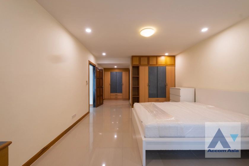 19  4 br Condominium For Rent in Sukhumvit ,Bangkok BTS Phrom Phong at Royal Castle Sukhumvit 39 AA29874
