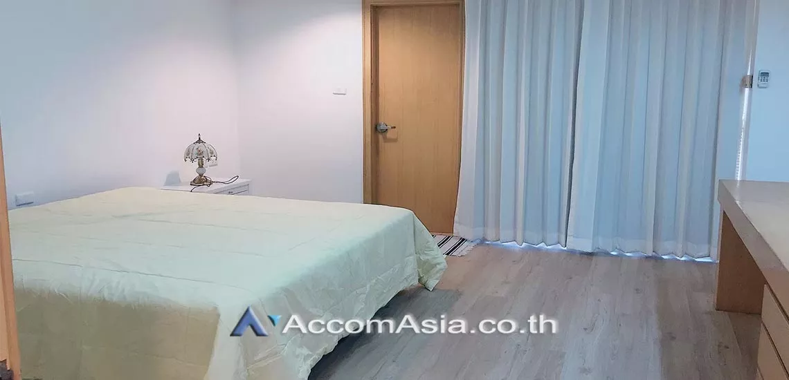 8  2 br Apartment For Rent in Sathorn ,Bangkok BTS Chong Nonsi at Perfect For Family AA29880