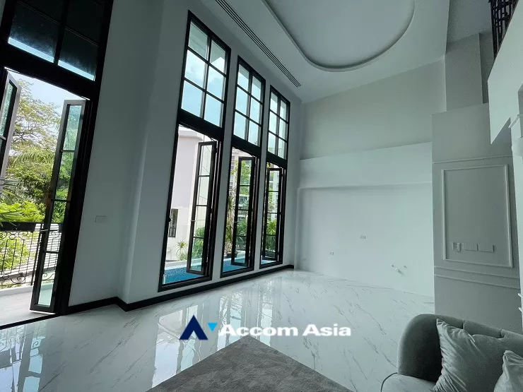 unitHome Office, Partly Furnished |  4 Bedrooms  House For Sale in Sukhumvit, Bangkok  near BTS Ekkamai - BTS Phra khanong (AA29884)