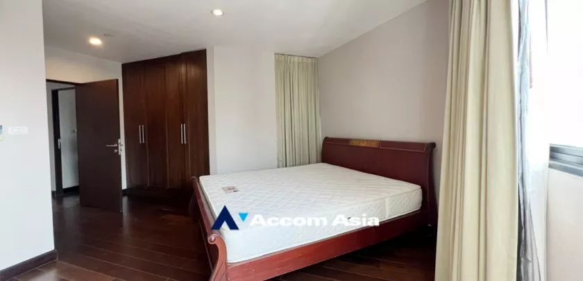 4  2 br Condominium For Sale in Sathorn ,Bangkok BTS Sala Daeng - MRT Lumphini at Sathorn Gardens AA29895