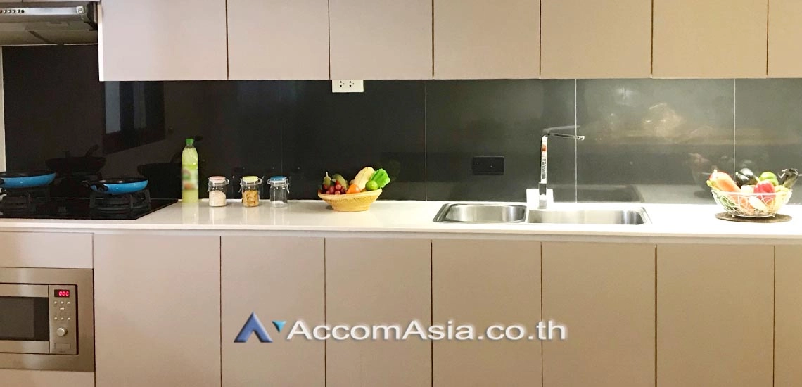 5  3 br Apartment for rent and sale in Sukhumvit ,Bangkok BTS Thong Lo at Low Rised Building AA29896