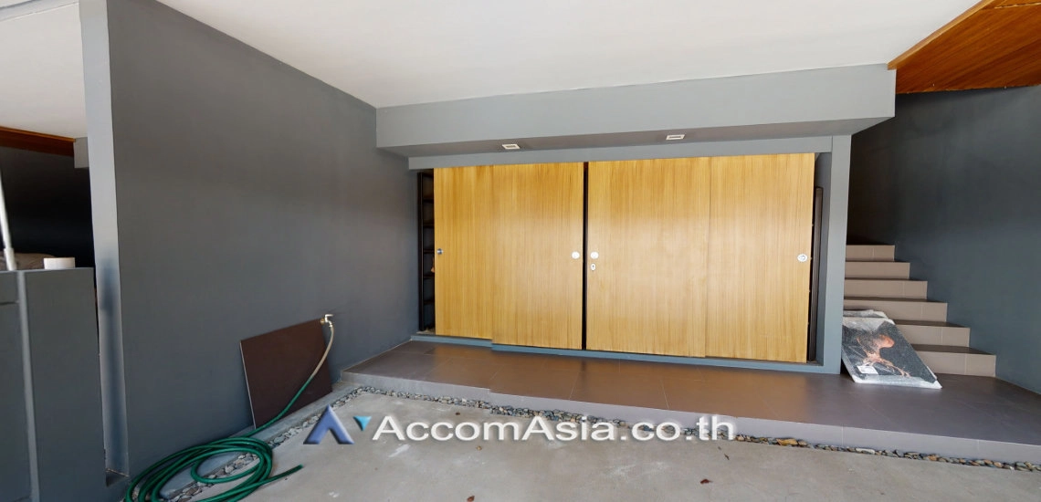 12  3 br Townhouse for rent and sale in Pattanakarn ,Bangkok ARL Ramkhamhaeng at Arden Pattanakarn AA29902