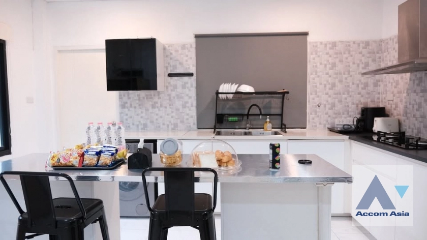 10  5 br House for rent and sale in Bang Na ,Bangkok BTS Udomsuk AA29913