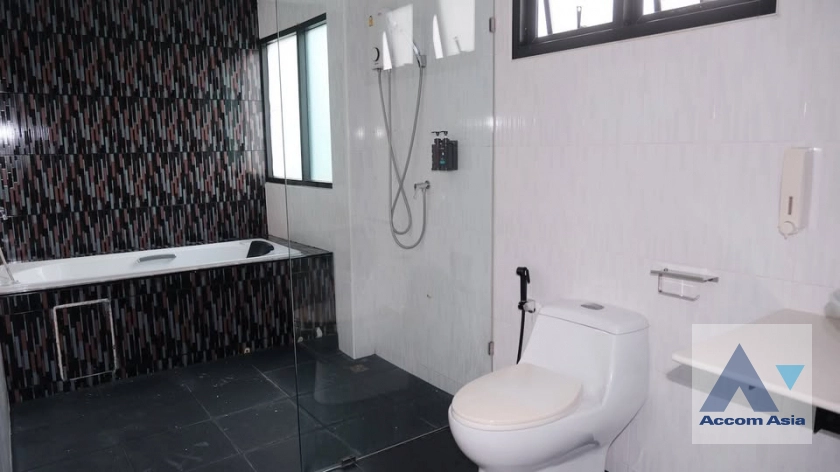 34  5 br House for rent and sale in Bang Na ,Bangkok BTS Udomsuk AA29913