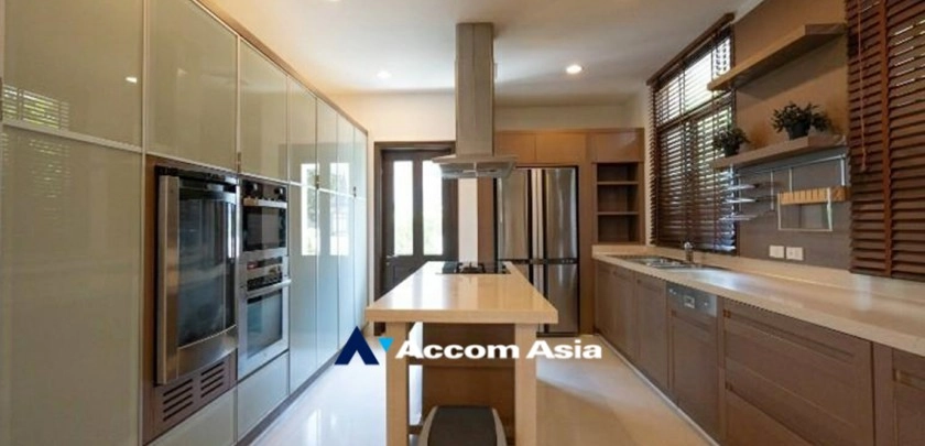 5  4 br House For Rent in Sathorn ,Bangkok BRT Thanon Chan - BTS Saint Louis at Exclusive Resort Style Home  AA29914
