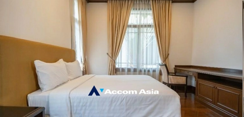 10  4 br House For Rent in Sathorn ,Bangkok BRT Thanon Chan - BTS Saint Louis at Exclusive Resort Style Home  AA29914