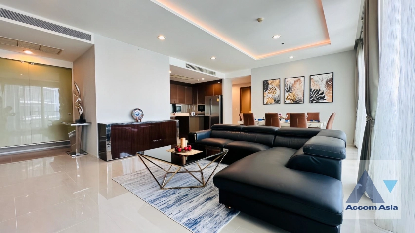 10  3 br Condominium For Rent in Rama 3 ,Bangkok BTS Saphan Taksin at Menam Residences AA29916