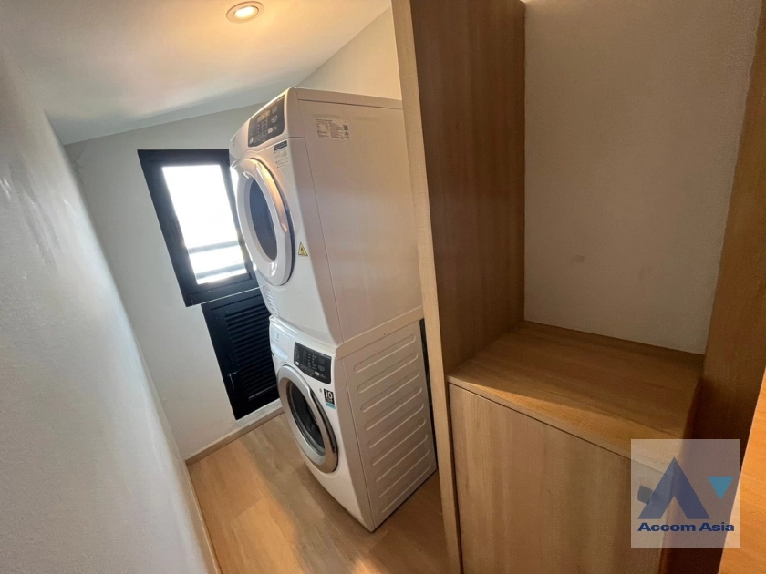 18  3 br Apartment For Rent in Sukhumvit ,Bangkok BTS Ekkamai at Exclusive Residence AA29918