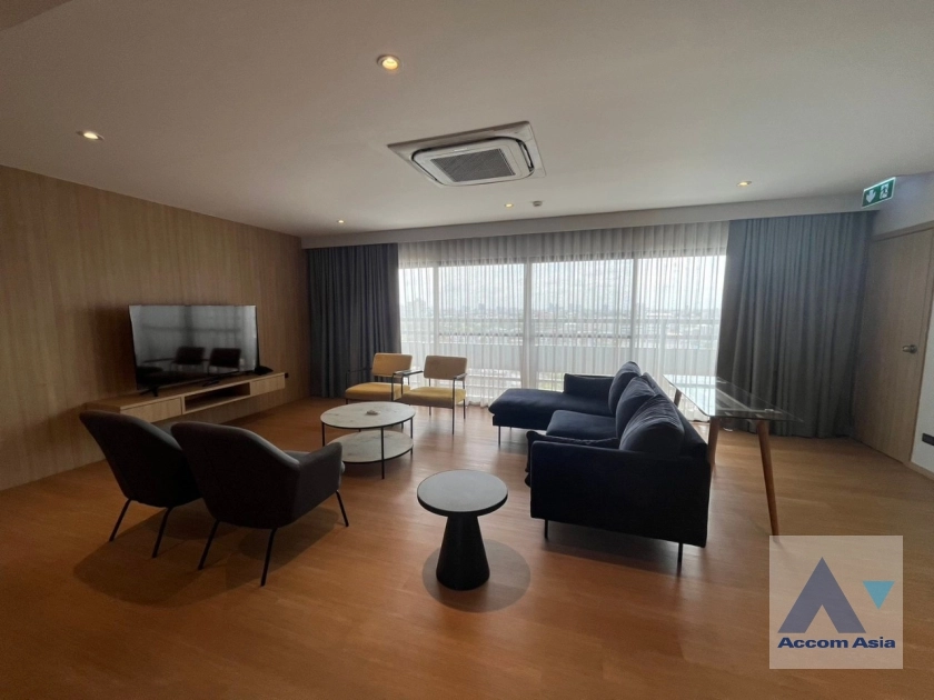 Big Balcony, Pet friendly |  3 Bedrooms  Apartment For Rent in Sukhumvit, Bangkok  (AA29918)