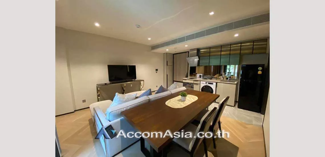 unit 1 Bedroom  Condominium For Rent in Sukhumvit, Bangkok  near BTS Ekkamai (AA29934)