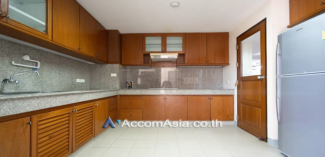 4  3 br Apartment For Rent in Sukhumvit ,Bangkok BTS Thong Lo at Spacious Room AA29936