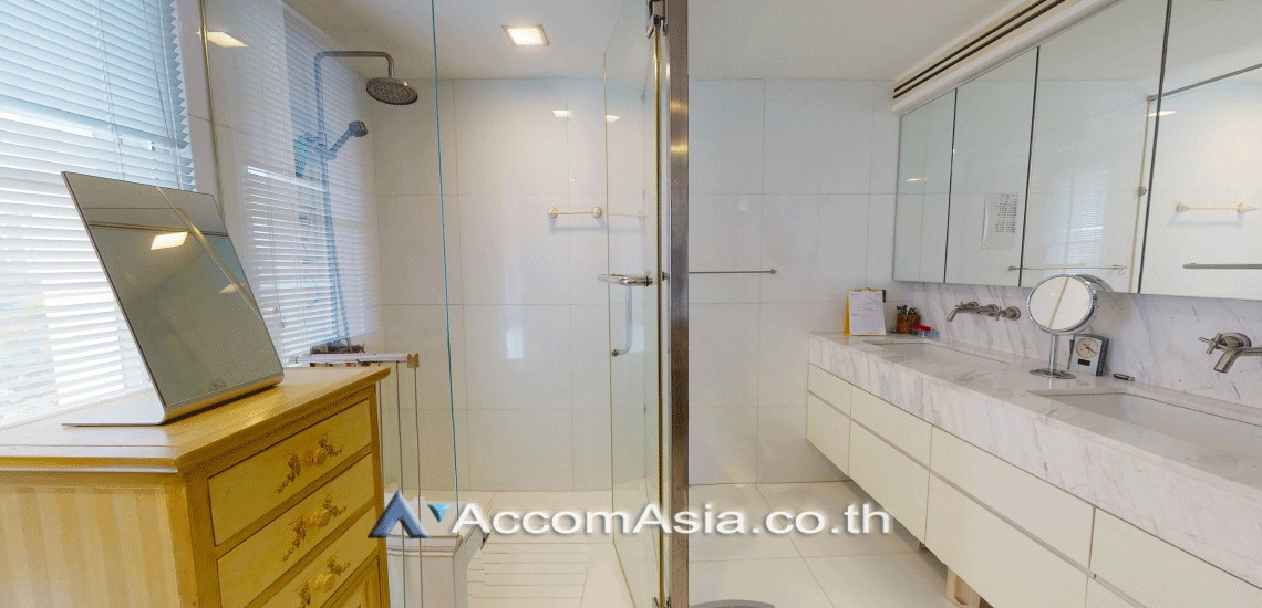 12  3 br Condominium For Sale in Sukhumvit ,Bangkok BTS Phrom Phong at Turnberry AA29938