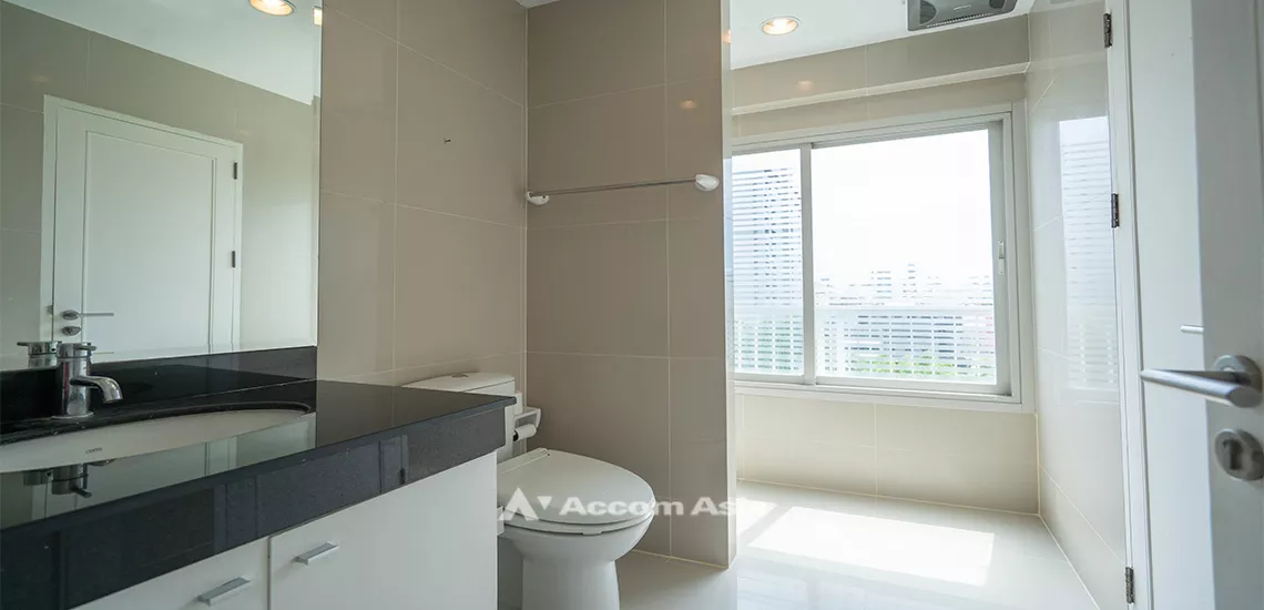 12  2 br Condominium for rent and sale in Sukhumvit ,Bangkok BTS Thong Lo at Noble Ora AA29939
