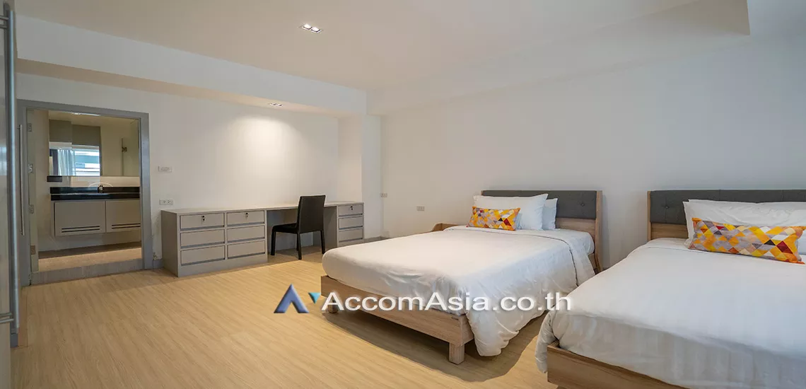 5  2 br Apartment For Rent in Sukhumvit ,Bangkok BTS Asok - MRT Sukhumvit at Newly Renovated AA29942