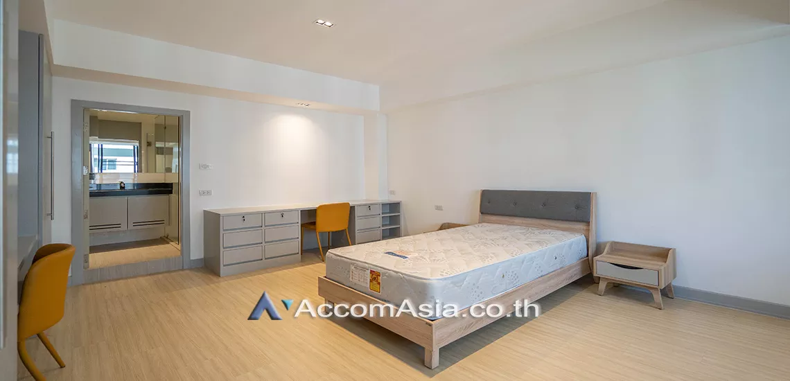 5  2 br Apartment For Rent in Sukhumvit ,Bangkok BTS Asok - MRT Sukhumvit at Newly Renovated AA29943