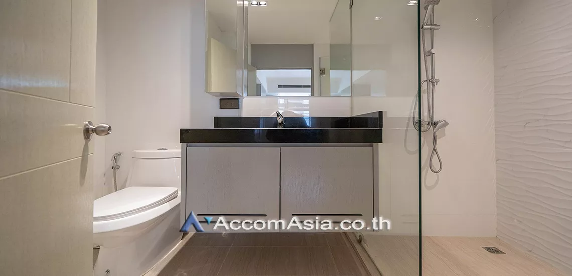 7  2 br Apartment For Rent in Sukhumvit ,Bangkok BTS Asok - MRT Sukhumvit at Newly Renovated AA29943