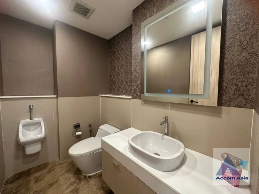 30  4 br Condominium For Rent in Sukhumvit ,Bangkok BTS Phrom Phong at Ideal 24 AA29944