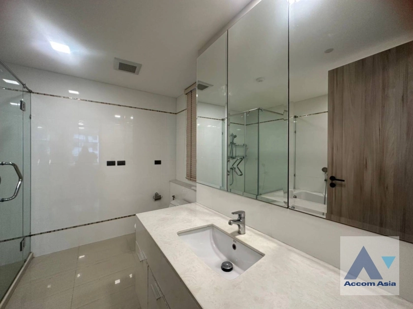 24  4 br Condominium For Rent in Sukhumvit ,Bangkok BTS Phrom Phong at Ideal 24 AA29944