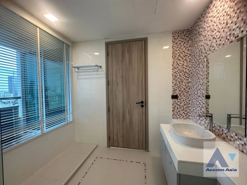 26  4 br Condominium For Rent in Sukhumvit ,Bangkok BTS Phrom Phong at Ideal 24 AA29944