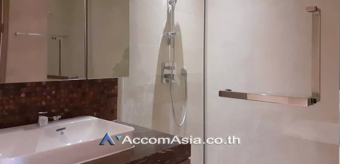 7  2 br Condominium For Rent in Ploenchit ,Bangkok BTS Ratchadamri at Magnolias Ratchadamri Boulevard AA29948