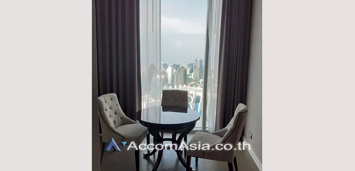 11  2 br Condominium For Rent in Ploenchit ,Bangkok BTS Ratchadamri at Magnolias Ratchadamri Boulevard AA29948