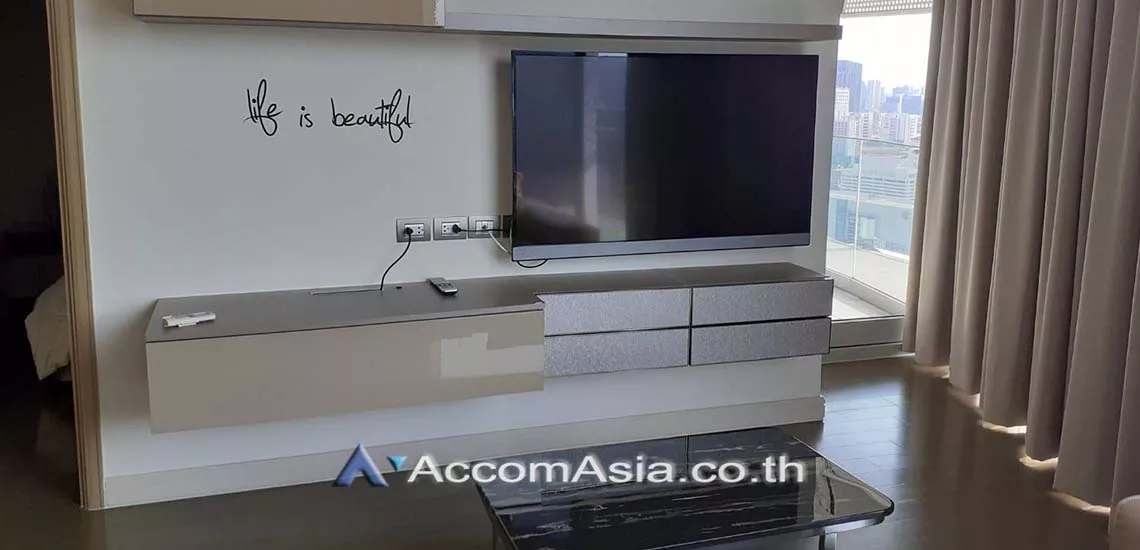  1  2 br Condominium For Rent in Ploenchit ,Bangkok BTS Ratchadamri at Magnolias Ratchadamri Boulevard AA29949