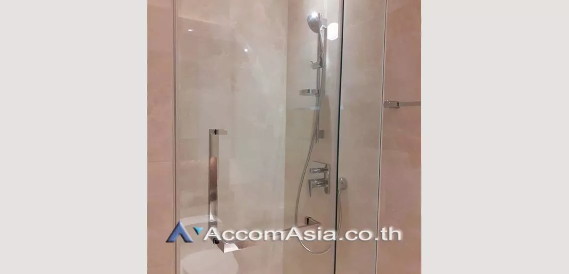 10  2 br Condominium For Rent in Ploenchit ,Bangkok BTS Ratchadamri at Magnolias Ratchadamri Boulevard AA29949