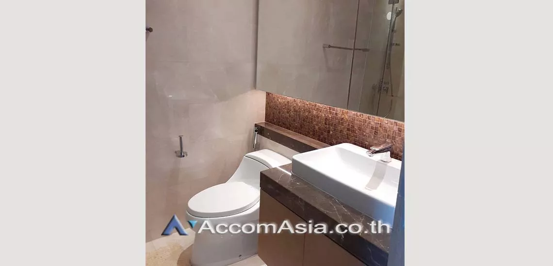 12  2 br Condominium For Rent in Ploenchit ,Bangkok BTS Ratchadamri at Magnolias Ratchadamri Boulevard AA29949
