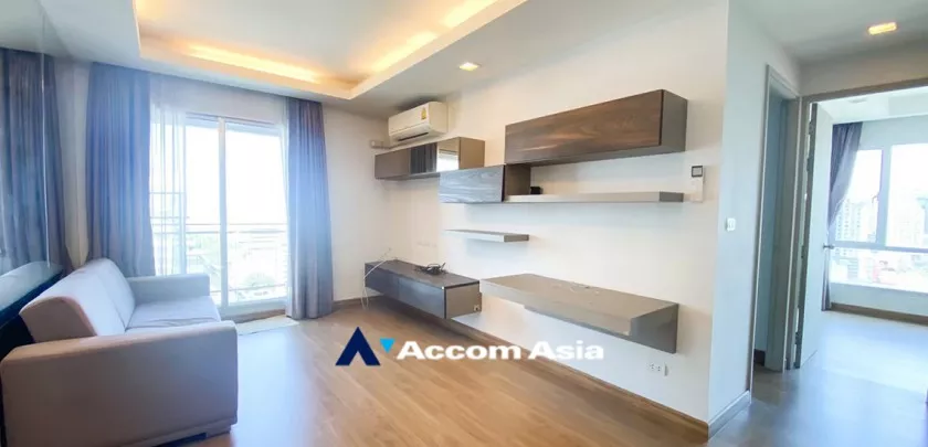unit 2 Bedrooms  Condominium For Sale in Ratchadaphisek, Bangkok  near BTS Thong Lo (AA29964)