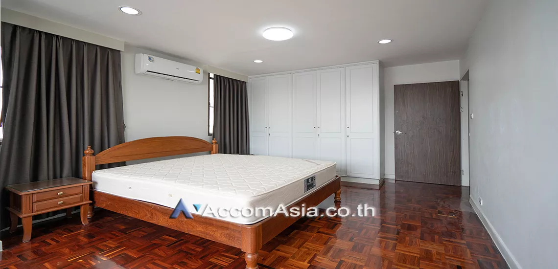 unit 2 Bedrooms  Condominium For Rent in Sukhumvit, Bangkok  near BTS Thong Lo (AA29970)