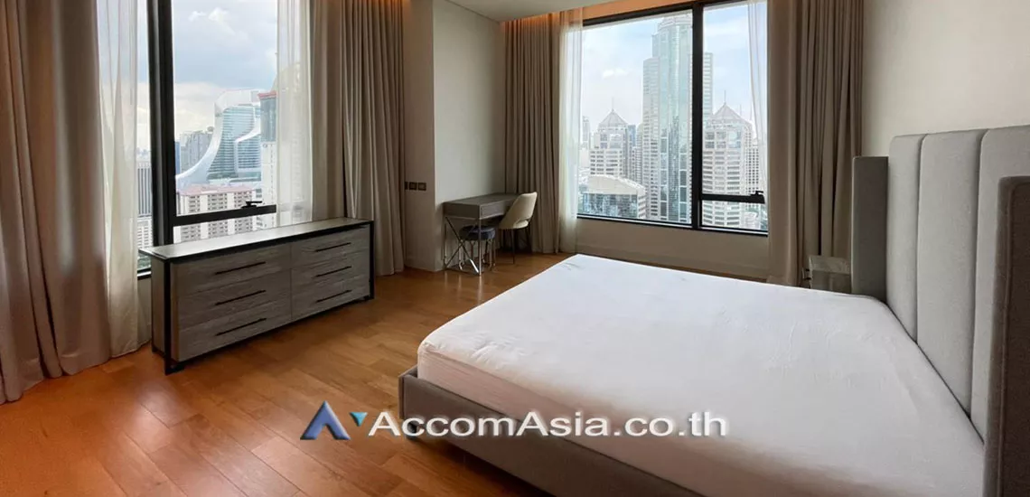 6  2 br Condominium For Rent in Ploenchit ,Bangkok BTS Chitlom at Sindhorn Residence AA29973