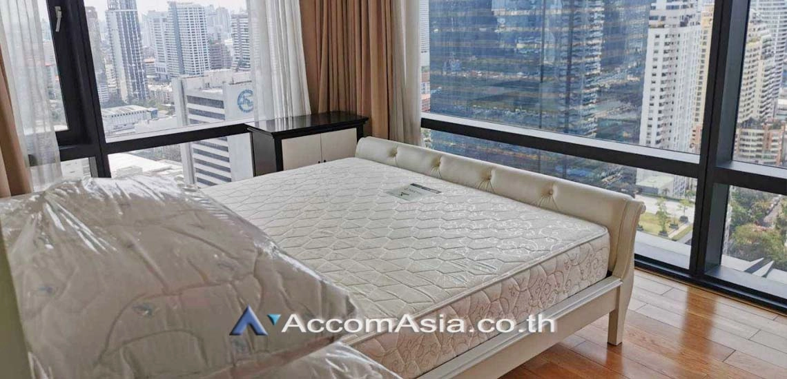 5  2 br Condominium for rent and sale in New Phetchaburi ,Bangkok MRT Phetchaburi at Circle Living Prototype AA29982