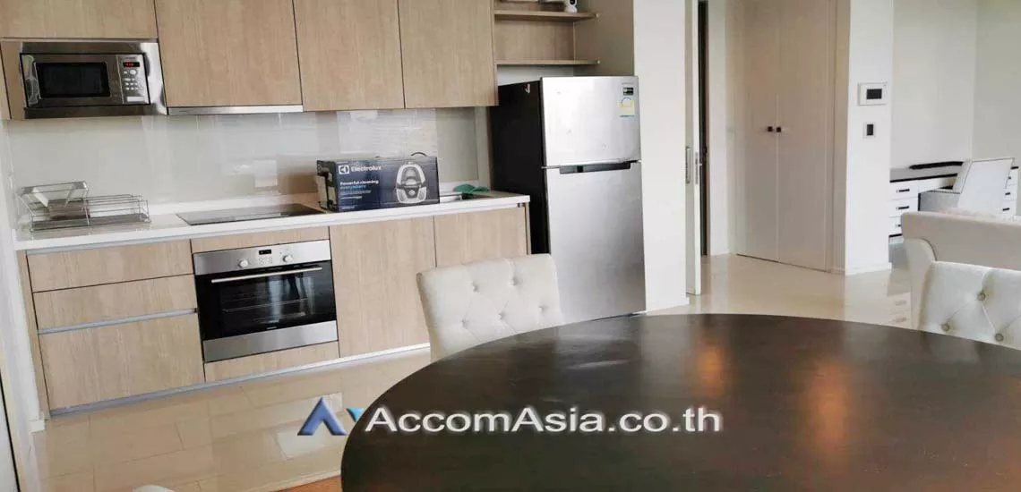  2 Bedrooms  Condominium For Rent in Phaholyothin, Bangkok  near MRT Phetchaburi (AA29982)