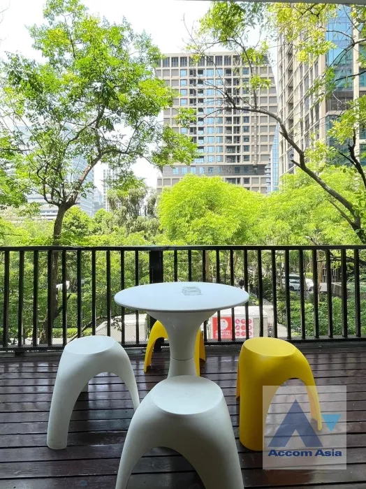 12  2 br Apartment For Rent in Ploenchit ,Bangkok BTS Chitlom - MRT Lumphini at Low-Rise Cozy Apartment, 5 mins walk to Lumpini park AA29985