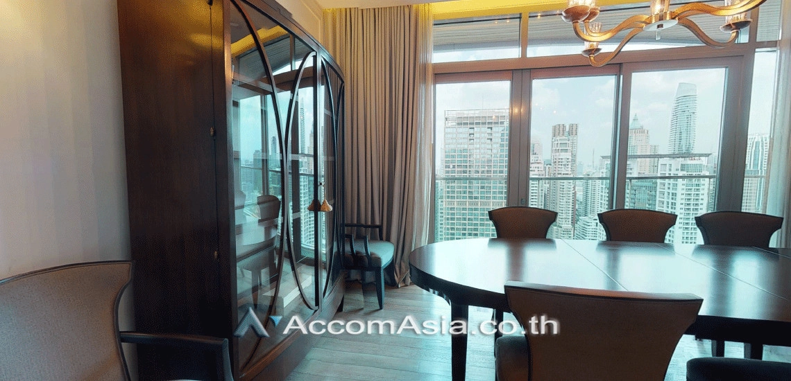 unit 3 Bedrooms  Condominium For Rent & Sale in Ploenchit, Bangkok  near BTS Ploenchit (AA29986)