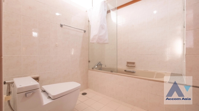 21  3 br Condominium for rent and sale in Sukhumvit ,Bangkok BTS Phrom Phong at Ruamsuk Condominium AA29995