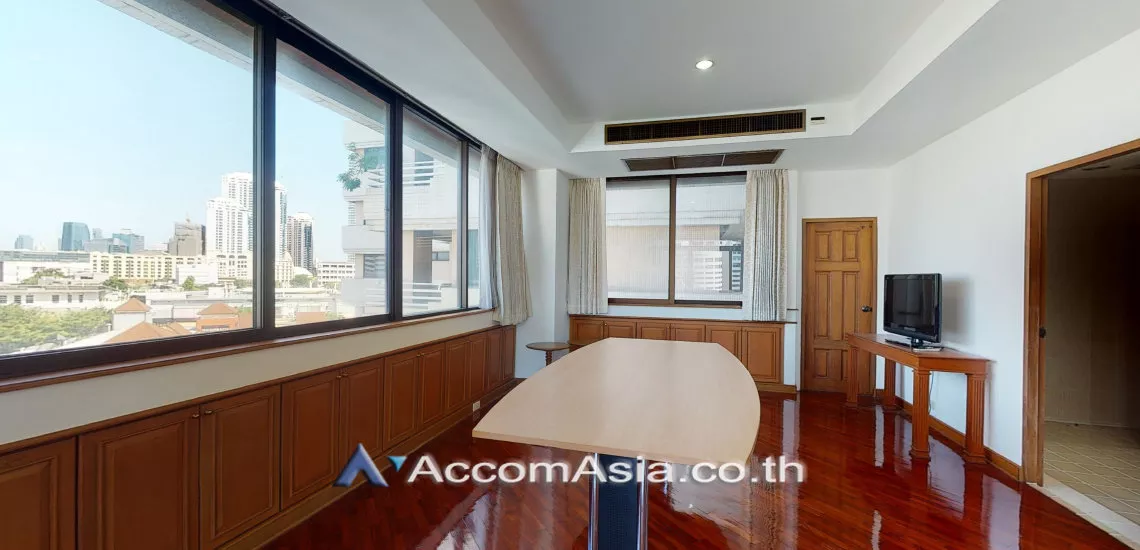 unitPet friendly |  3 Bedrooms  Condominium For Rent in Sukhumvit, Bangkok  near BTS Phrom Phong (AA29998)